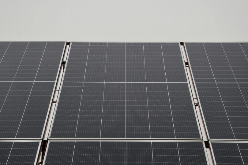 rendimiento panel solar lluvia 1